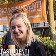 Studentessa Universitaria disponibile come supporto allo studio per medie e liceo